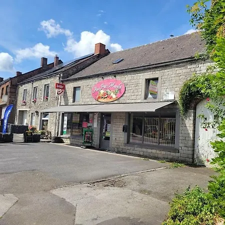 Holiday home Gite Les Trois Glycines Ardennes Winenne